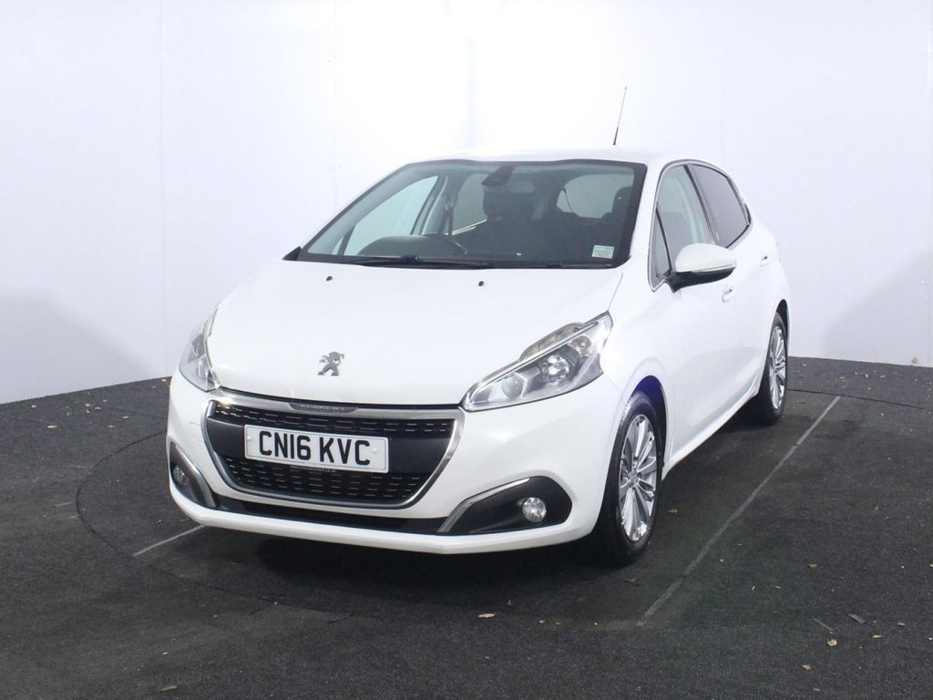 Used Peugeot 208 2016 for sale - 76767997: Photo 3