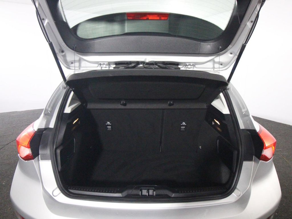 Used Ford Focus 2018 for sale - 77879893: Photo 17