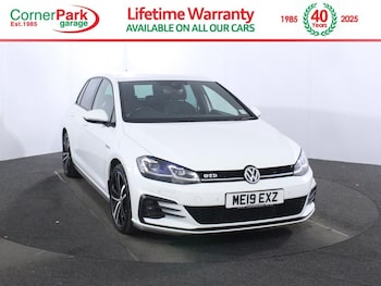 Used Volkswagen Golf 2019 for sale - 78672383: Photo
