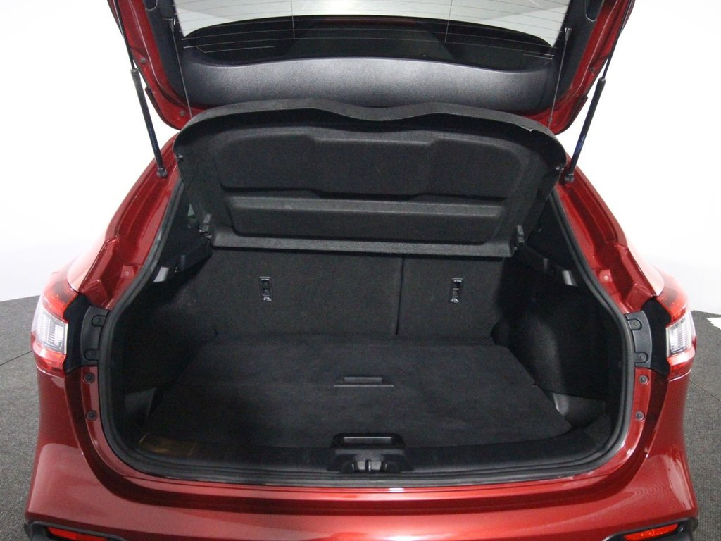 Used Nissan Qashqai 2018 for sale - 75727408: Photo 17