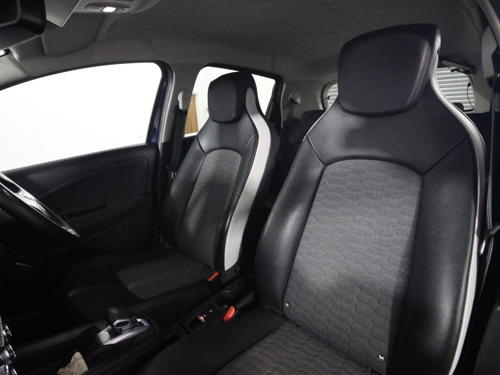 Used Renault Zoe 2021 for sale - 76867696: Photo 12