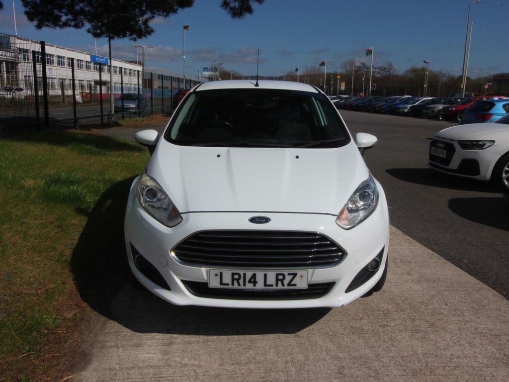 Used Ford Fiesta 2014 for sale - 78110280: Photo 2