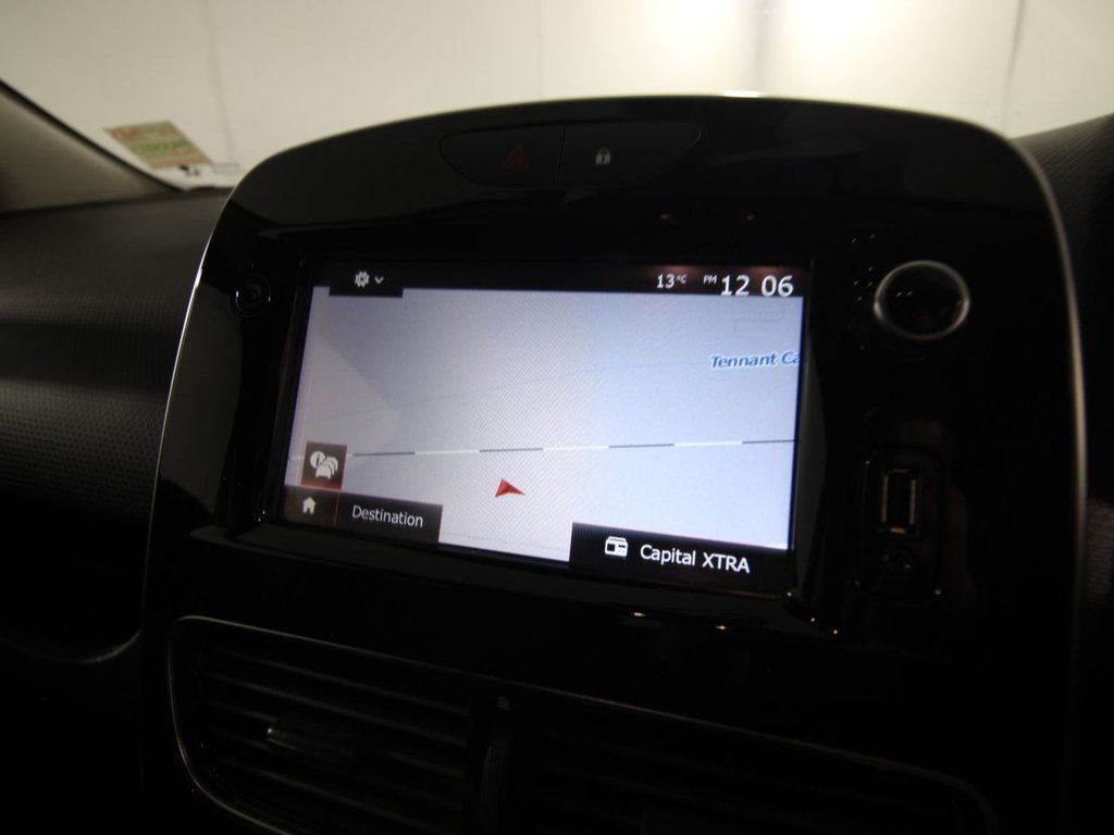 Used Renault Clio 2018 for sale - 76057049: Photo 17