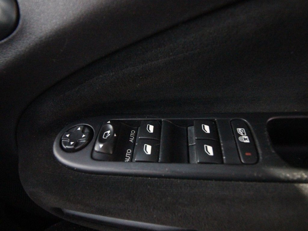 Used Citroen C3 Picasso 2015 for sale - 77879566: Photo 17