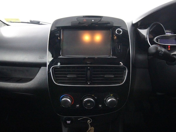 Used Renault Clio 2017 for sale - 75432814: Photo 15