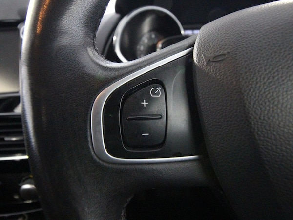 Used Renault Clio 2017 for sale - 75432814: Photo 17