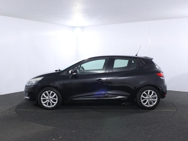 Used Renault Clio 2017 for sale - 75432814: Photo 4