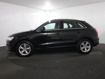 Used Audi Q3 2017 for sale - 75253307: Photo