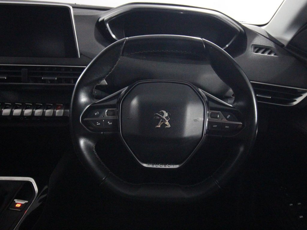 Used Peugeot 3008 2017 for sale - 76496871: Photo 14