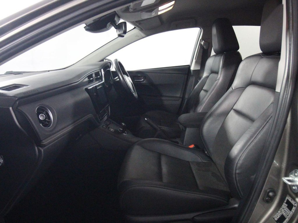 Used Toyota Auris 2018 for sale - 76900265: Photo 11