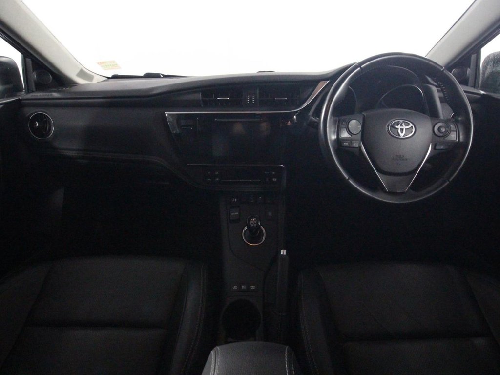 Used Toyota Auris 2018 for sale - 76900265: Photo 13