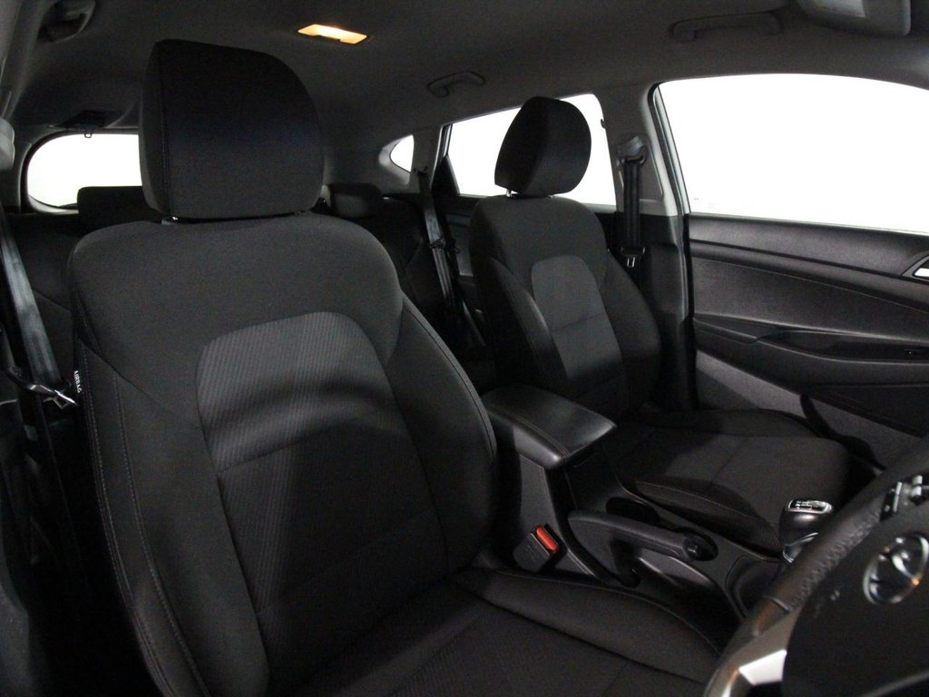 Used Hyundai TUCSON 2018 for sale - 76292016: Photo 10