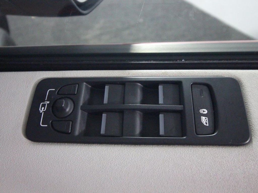 Used Land Rover Discovery Sport 2017 for sale - 77007231: Photo 18