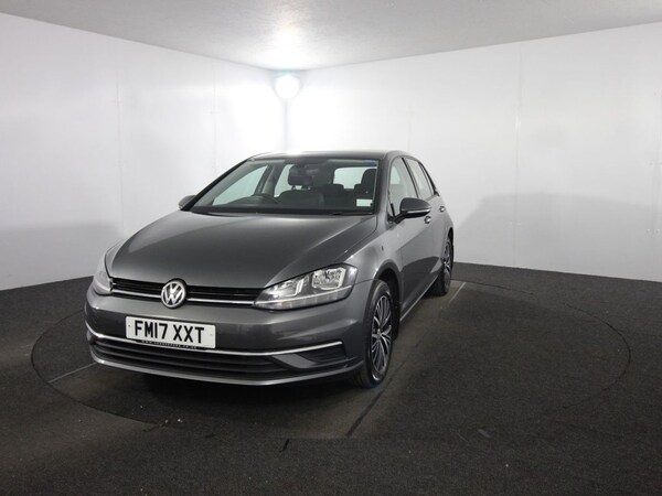 Used Volkswagen Golf 2017 for sale - 74834249: Photo 3