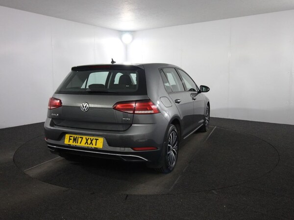Used Volkswagen Golf 2017 for sale - 74834249: Photo 7