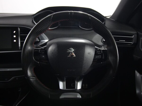 Used Peugeot 308 2018 for sale - 74974526: Photo 13