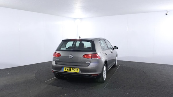 Used Volkswagen Golf 2016 for sale - 75432761: Photo 7