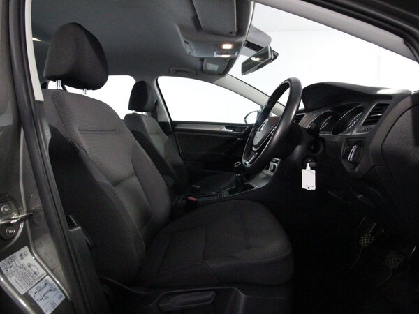 Used Volkswagen Golf 2016 for sale - 75432761: Photo 9