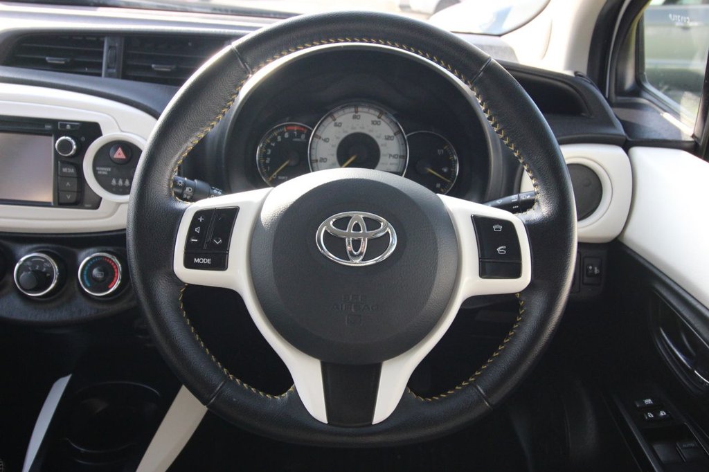 Used Toyota Yaris 2013 for sale - 76080775: Photo 14