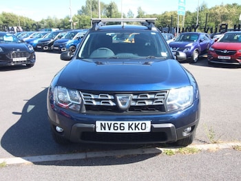 Used Dacia Duster 2016 for sale - 79462525: Photo