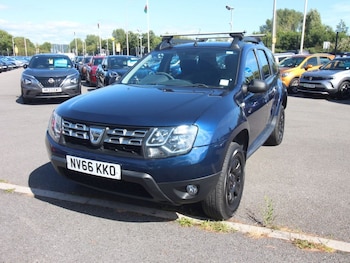 Used Dacia Duster 2016 for sale - 79462525: Photo