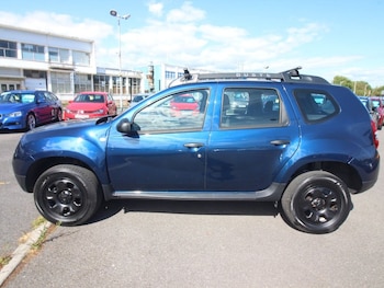 Used Dacia Duster 2016 for sale - 79462525: Photo