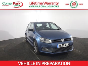 Used Volkswagen Polo 2015 for sale - 77263380: Photo