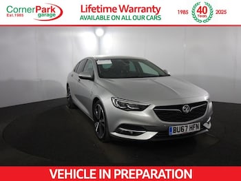 Vauxhall - Insignia