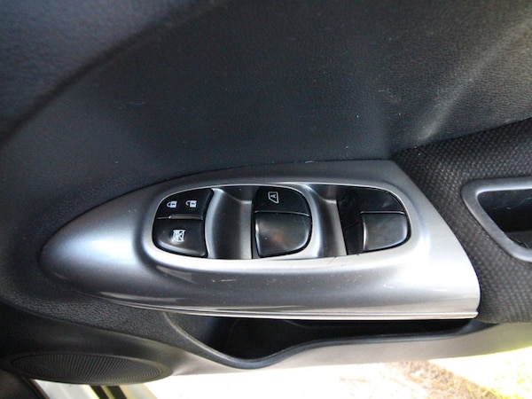 Used Nissan Juke 2014 for sale - 76033502: Photo 18