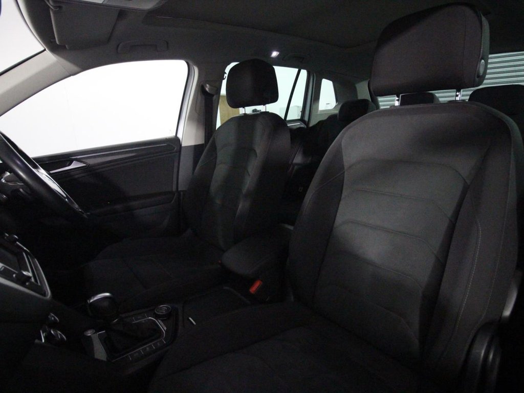 Used Volkswagen Tiguan 2016 for sale - 77666875: Photo 12