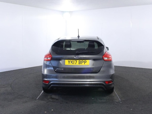 Used Ford Focus 2017 for sale - 75515790: Photo 6