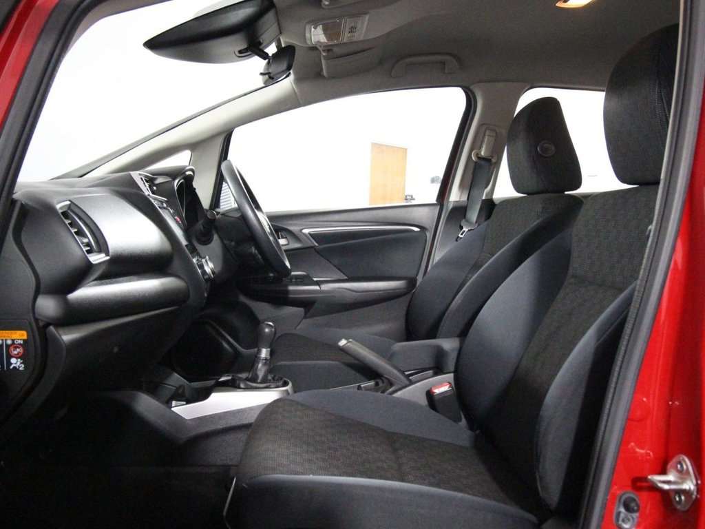 Used Honda Jazz 2016 for sale - 75877304: Photo 11