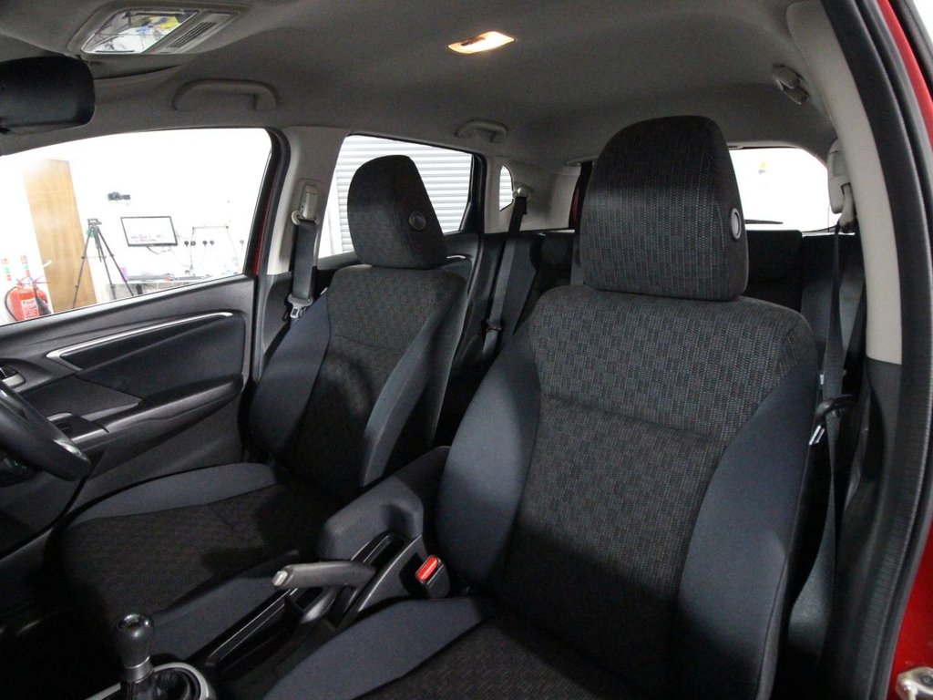 Used Honda Jazz 2016 for sale - 75877304: Photo 12