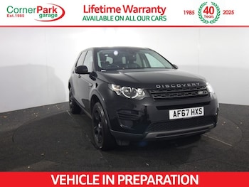 Used Land Rover Discovery Sport 2017 for sale - 76496436: Photo