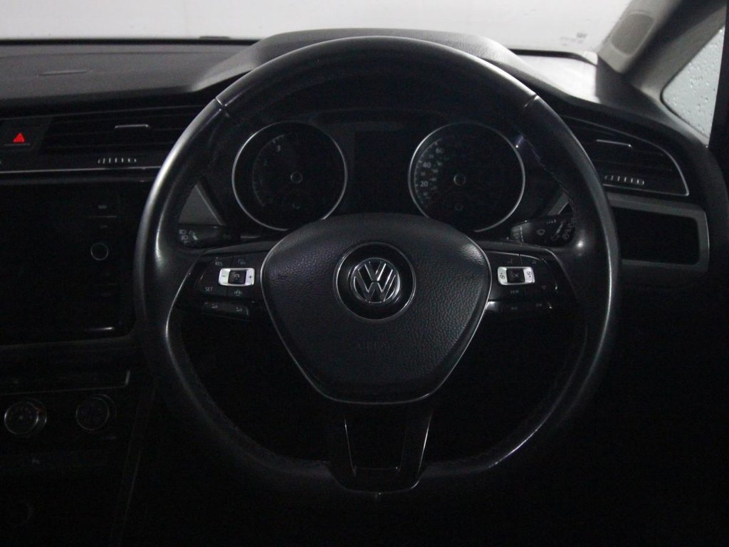 Used Volkswagen Touran 2019 for sale - 76297058: Photo 14