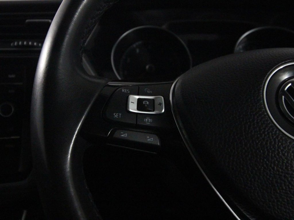 Used Volkswagen Touran 2019 for sale - 76297058: Photo 15