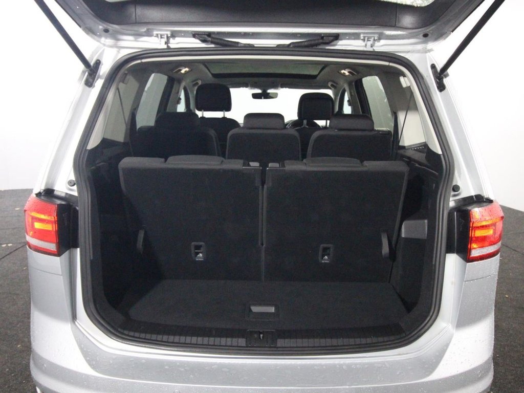 Used Volkswagen Touran 2019 for sale - 76297058: Photo 18