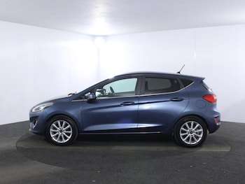 Used Ford Fiesta 2018 for sale - 78315144: Photo