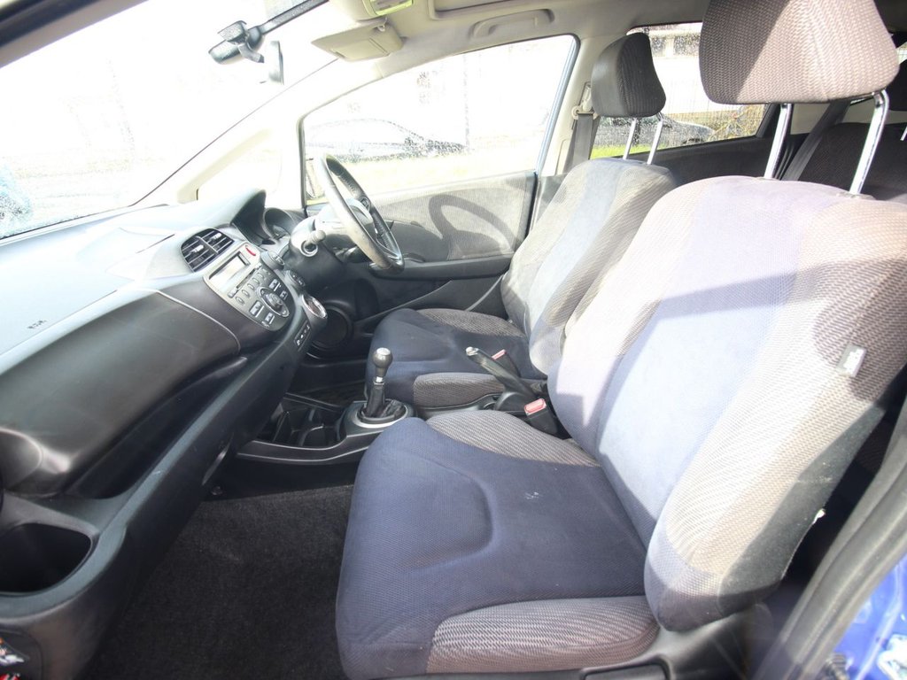 Used Honda Jazz 2011 for sale - 77571822: Photo 11