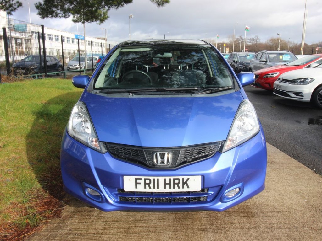 Used Honda Jazz 2011 for sale - 77571822: Photo 2