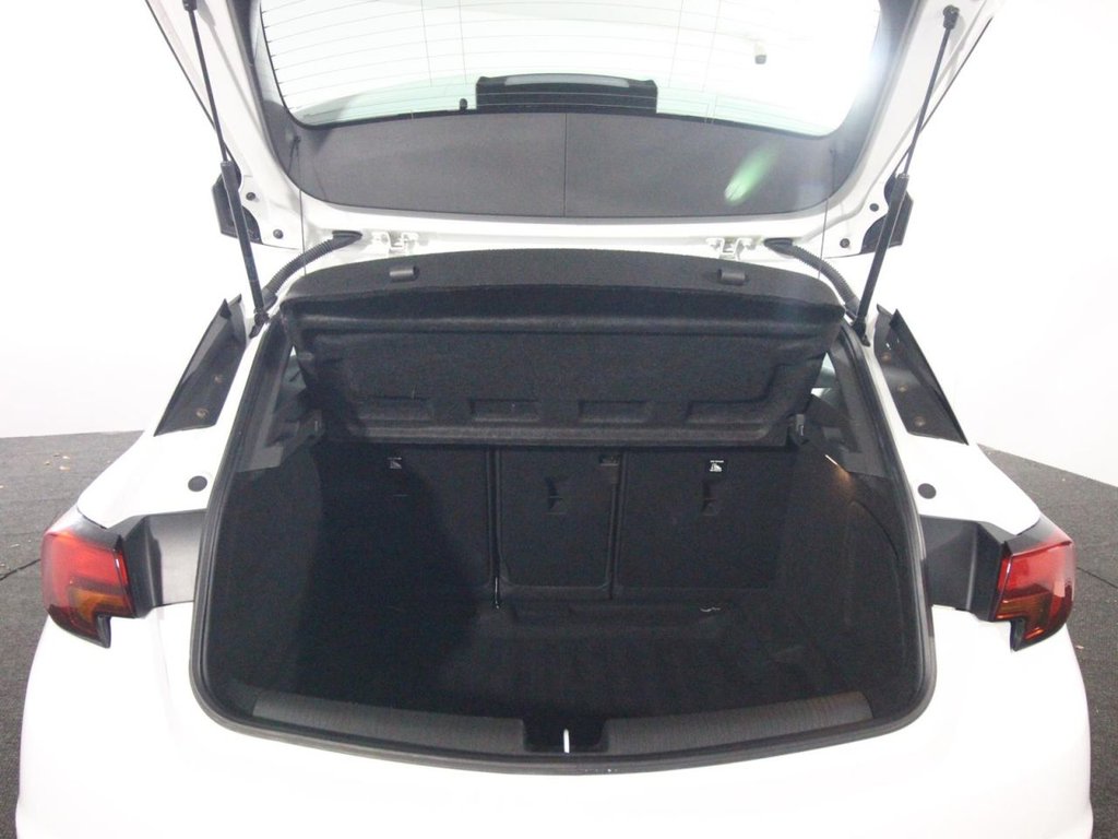 Used Vauxhall Astra 2018 for sale - 76496421: Photo 18