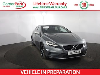 Used Volvo V40 2017 for sale - 75693147: Photo