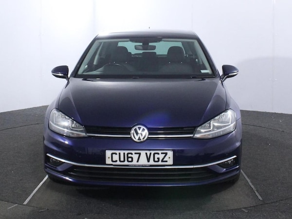 Used Volkswagen Golf 2017 for sale - 75607119: Photo 2
