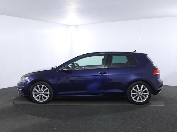 Used Volkswagen Golf 2017 for sale - 75607119: Photo 4