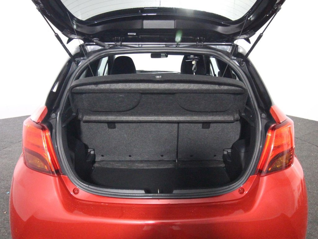 Used Toyota Yaris 2016 for sale - 76147620: Photo 17