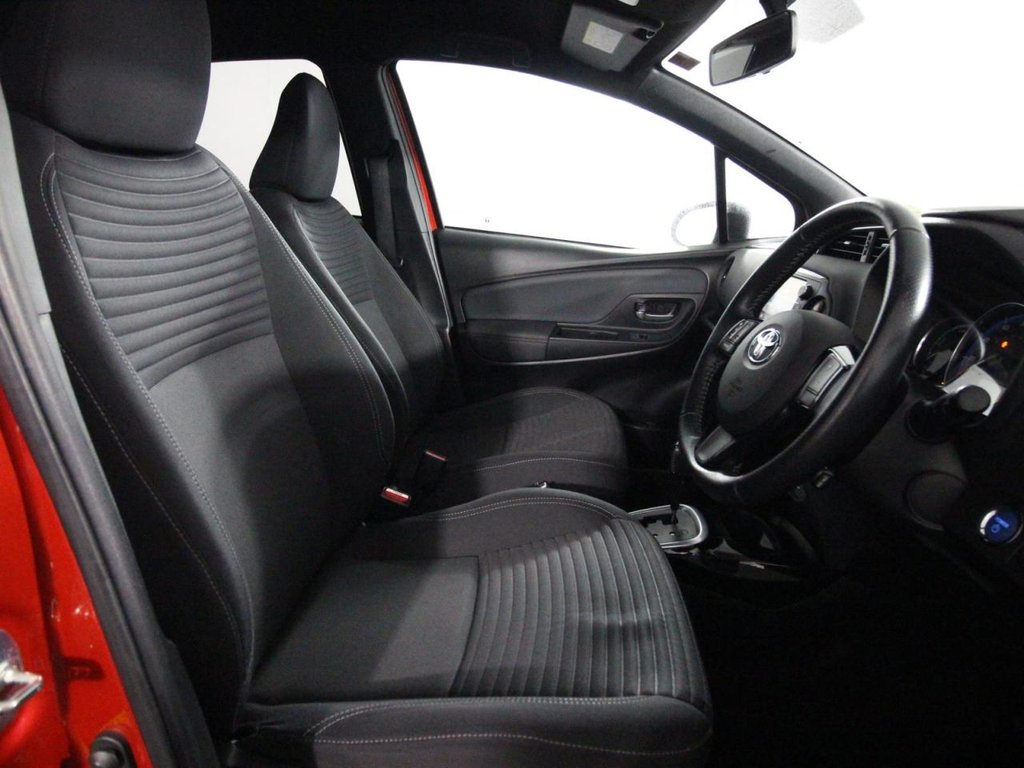 Used Toyota Yaris 2016 for sale - 76147620: Photo 9