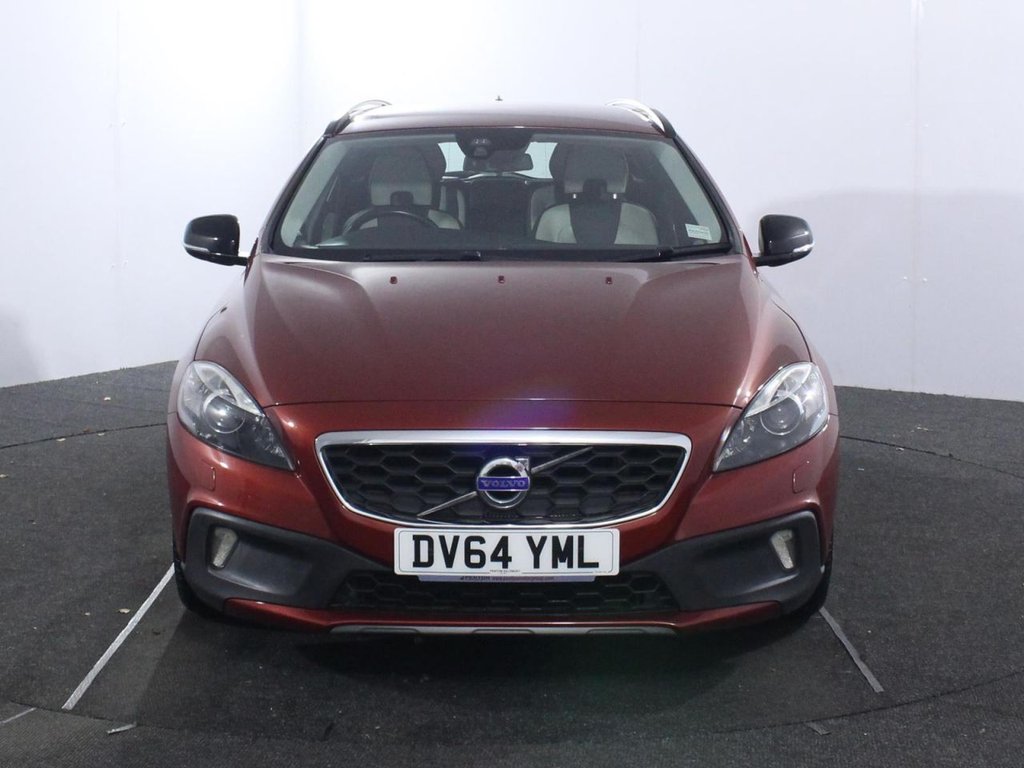 Used Volvo V40 Cross Country 2014 for sale - 76297086: Photo 2