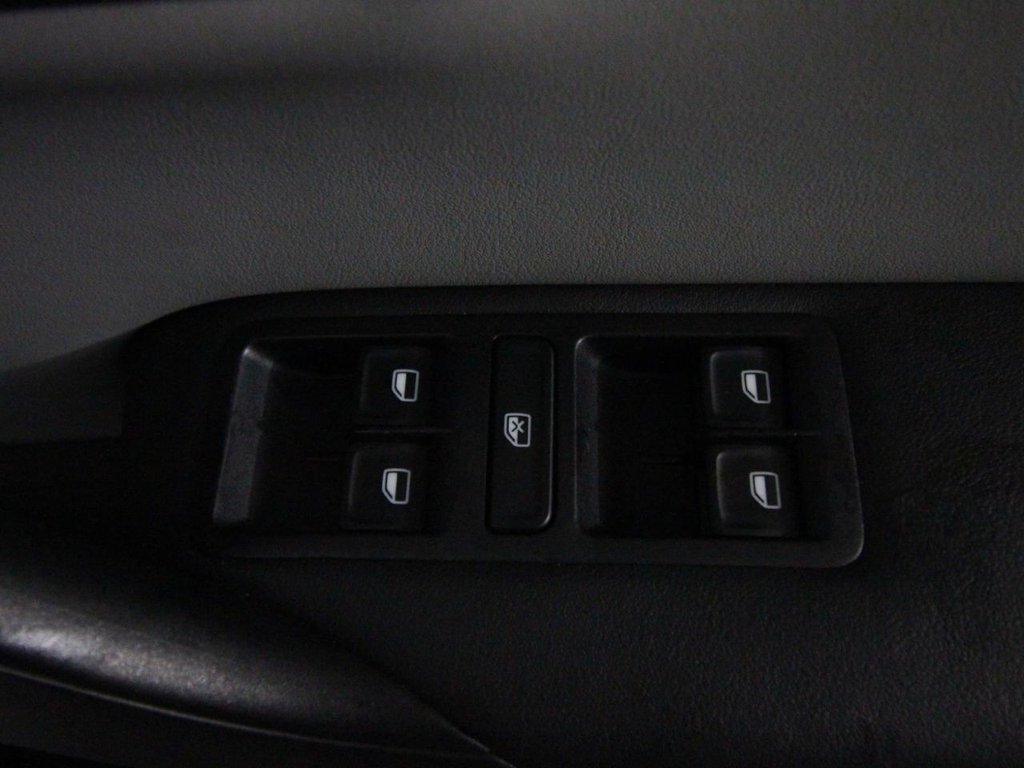 Used Volkswagen Polo 2014 for sale - 76454339: Photo 18