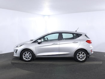 Used Ford Fiesta 2018 for sale - 78918970: Photo