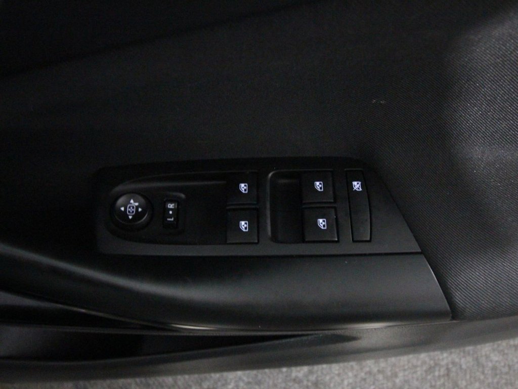 Used Vauxhall Astra 2016 for sale - 75642162: Photo 17